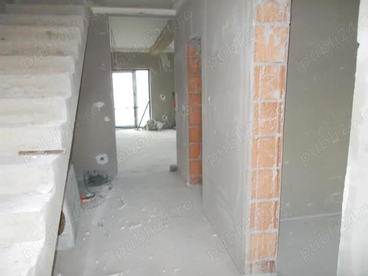 Duplex, Mosnita Veche, P+M, 4 cam, 116mp util, 280mp teren - 1