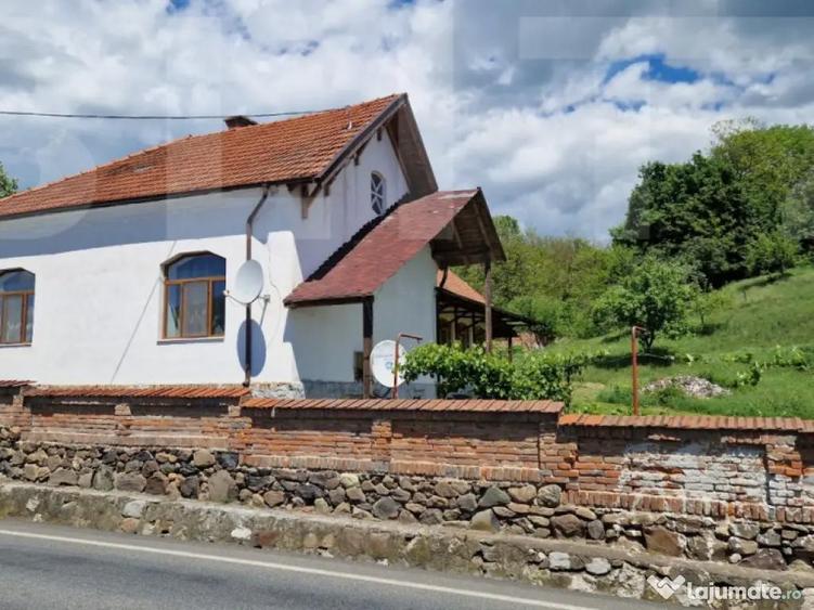 Casa de Familie | 175 mp + Curte 3166 mp | Tatara?ti, B - 3