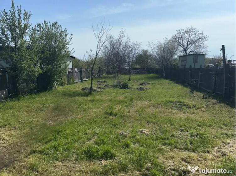 Casa de vanzare la Gole?ti-Vrancea / Pre? de garsoniera - 1