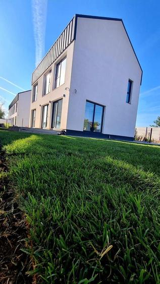 Vila individuala finalizata 2025 Intrare Tunari Lidl Mihai Viteazul - 1