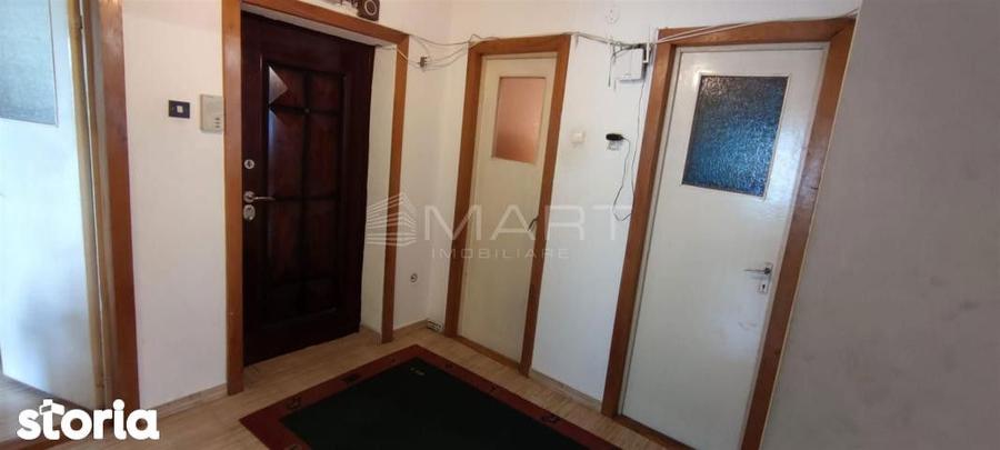 Apartament cu 3 camere decomandat, mobilat în Centrul Istoric