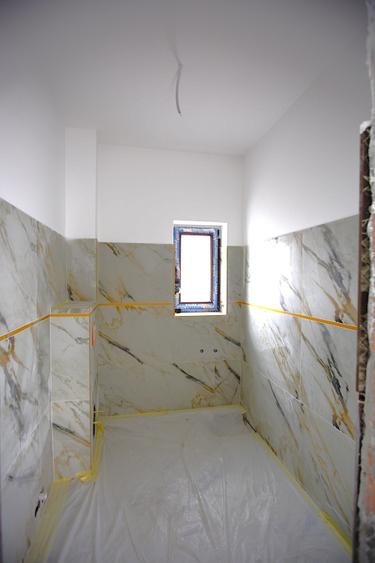 Vila conceputa pentru 3 familii Sanpetru spre Harman - 10