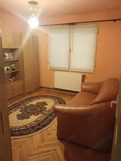 Apartament cu 3 camere de vanzare in b-dul Unirii, Reghin - 4