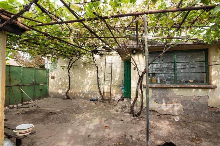 RECO . Casa batraneasca Episcopia bihorului - 8