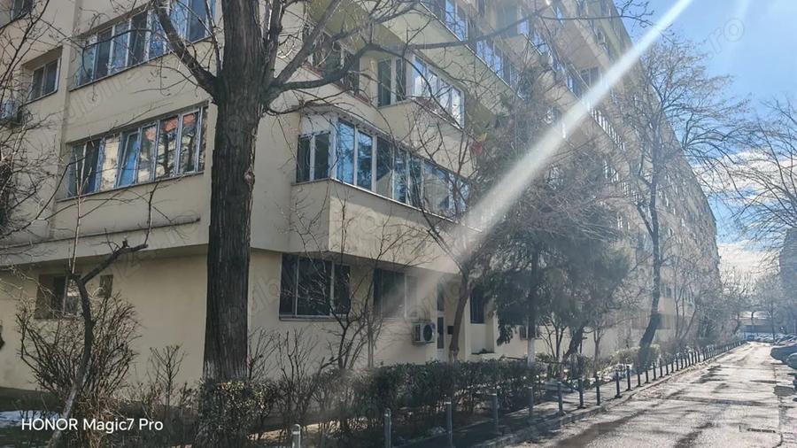 Vand apartament 2 camere - 4