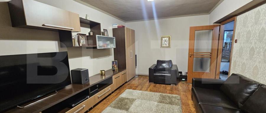 Apartament 3 camere Decomandat 70 mp Zona centrala De - 10