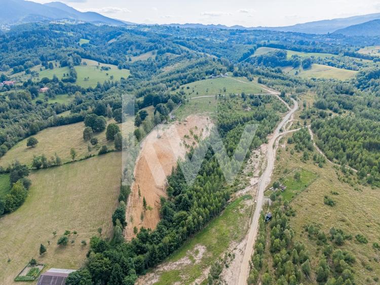 COMISION 0 %!!!!Teren cu priveliste remarcabila asupra orasului Rasnov - 3