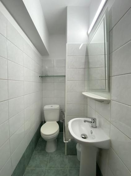 Apartament cu 3 camere de inchiriat faleza nord - 12
