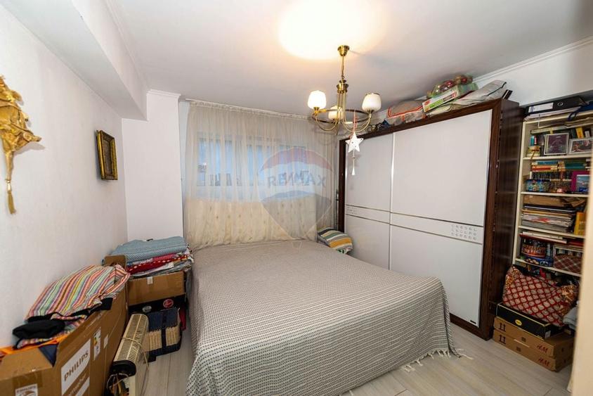 Apartament deosebit 3 camere, decomandat, vanzare, 100mp curte proprie - 28