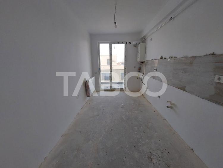 Garsoniera de vanzare 41 mpu decomandata balcon loc parcare Selimbar - 4