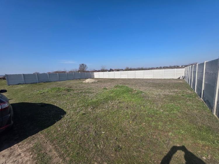 Teren intravilan 478 mp, front 24 ml, zona Malu Mare - 2