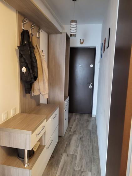 Se ofera in chirie apartament 2 camere - 5