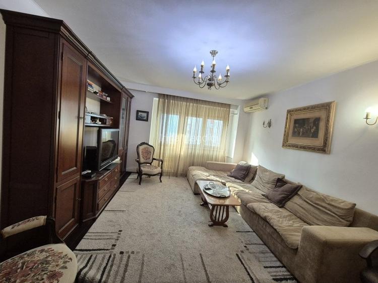 Apartament 4 camere spatios, Piata 1 mai, prima inchiriere