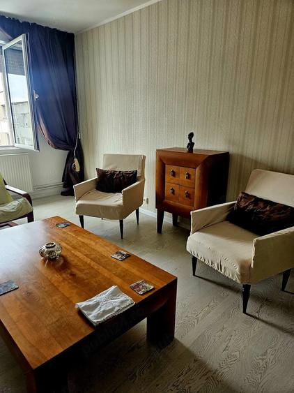 Apartament cu 3 camere decomandat, mobilat în Militari