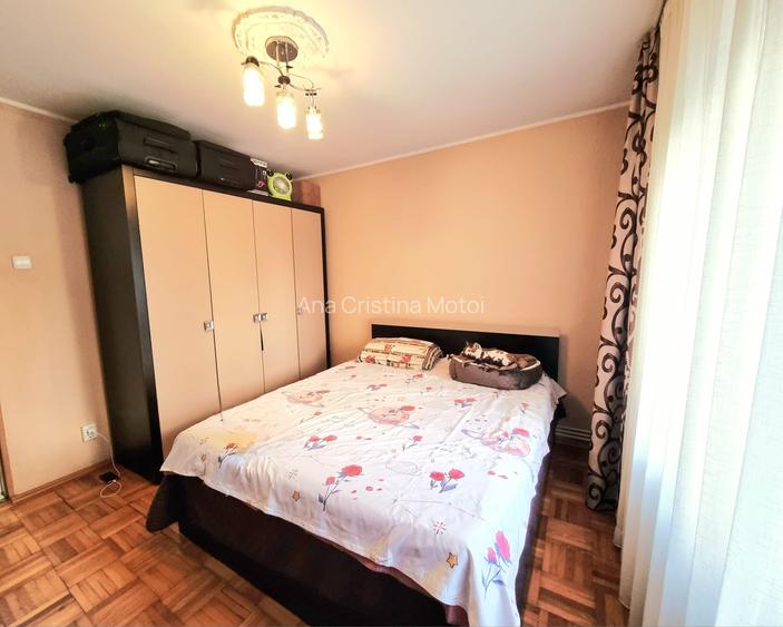 Vanzare apartament cu 3 camere in Galati, N. Leonard, parter, sup 68mp