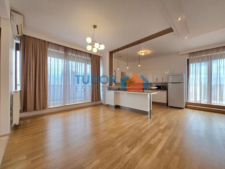 Spacious Penthouse with Large Terrace Near Promenada Mall & Herăstrău Park - 4