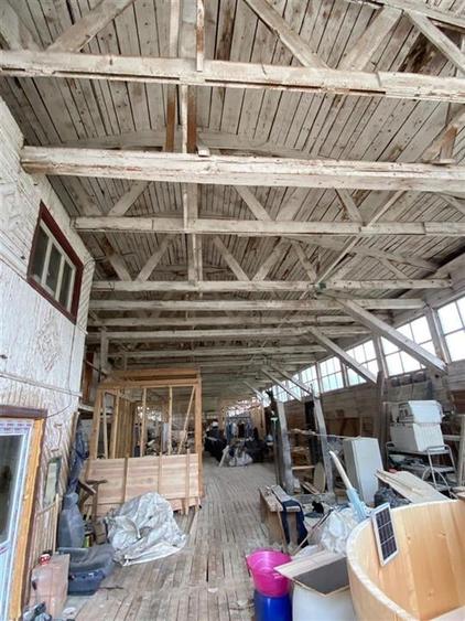 TEREN CU HALE DE PRODUCTIE   DE VANZARE - AGAS - 6