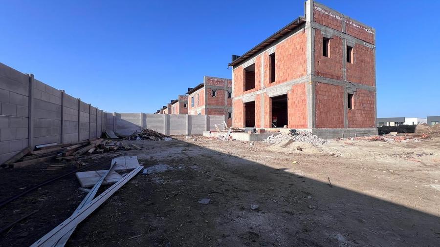 Casă individuală premium în Domnești | 4 camere | Dormitor la parter | Teren 425 - 1