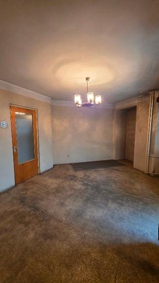 Apartament cu 2 camere decomandat în Titulescu
