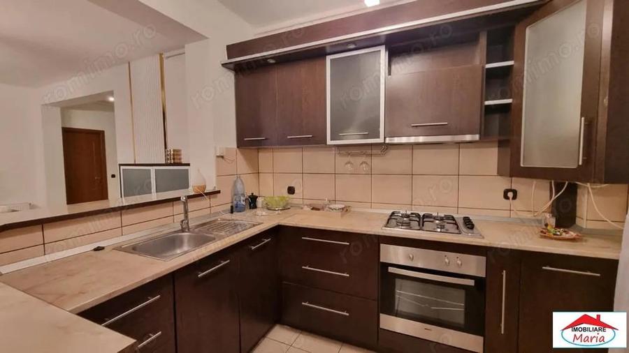 Apartament cu 3 camere semicentral etaj 1 cu parcare - 5