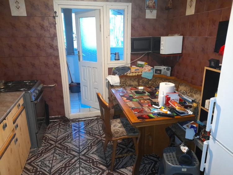 Apartament cu 2 camere, decomandat, zona CUG - 3