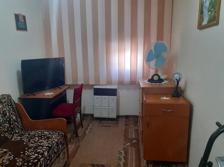 Vanzare Apart. 3 camere cf.2, semidec., et.2 din 4, mobilat si supr. utila 44.mp. Zona Viziru 1, - 19