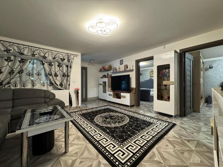 Vila 6 camere cu piscina- se accepta schimb cu apartament + diferenta - 4