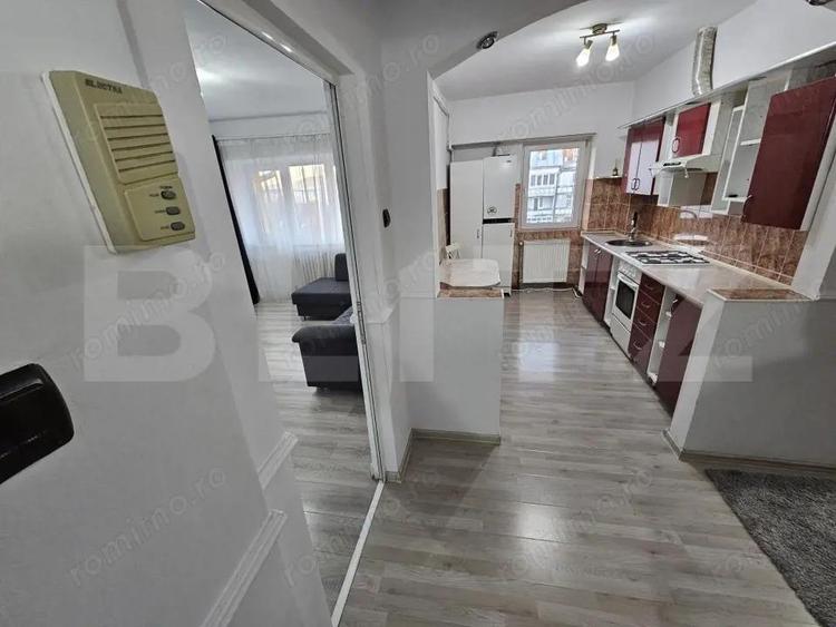 Apartament 2 camere, decomandat, Bd-ul Independentei - 10