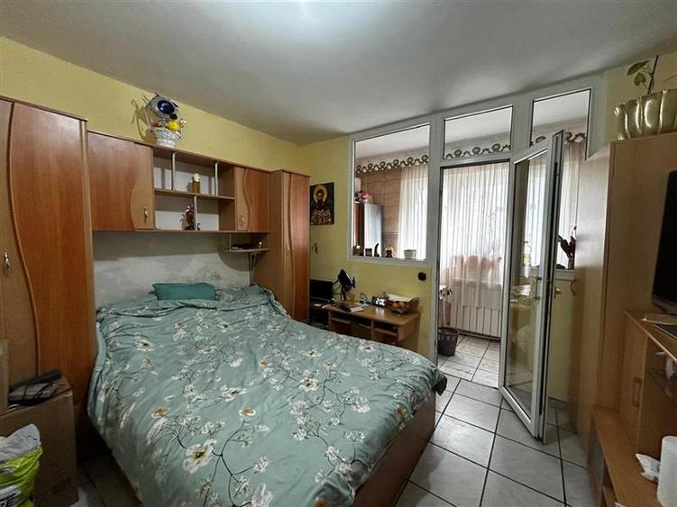 Zona Autogara - etaj 2 - 1