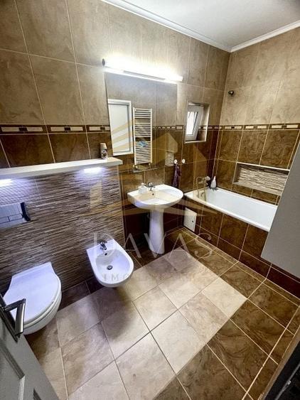 Apartament 3 camere | Zona Clujana | Bloc 2007 - 11