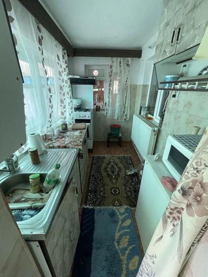 Vand casa locuibila Comuna Beceni - 1