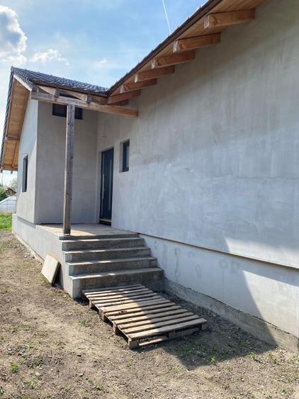 Casă cu 3 camere în Becicherecu Mic