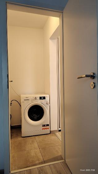 Apartament cu 2 camere semidecomandat în Florilor