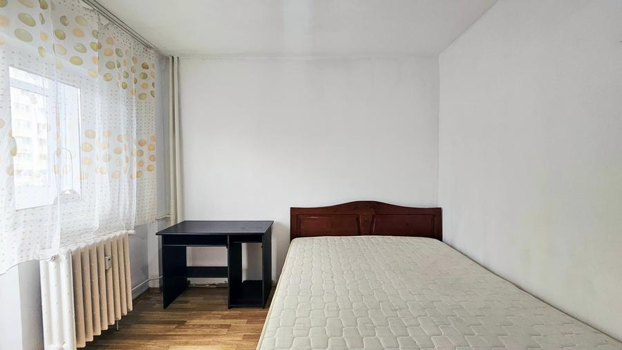 Apartament cu 2 camere semidecomandat în Berceni