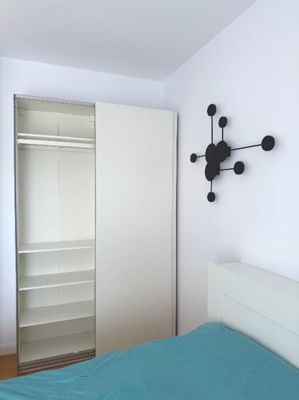 Apartament cu 3 camere semidecomandat în Nerva Traian