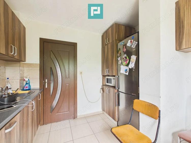 Apartament cu 3 camere decomandat în Aurel Vlaicu