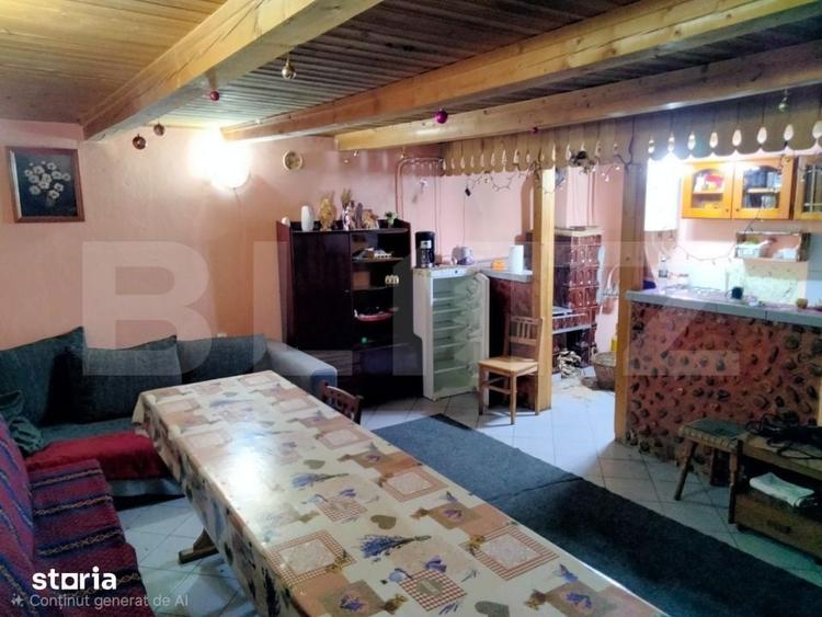 Casă cu 5 camere cu Teren 350 Mp în Arieșeni