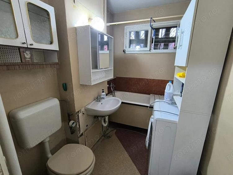 Apartament cu 2 camere semidecomandat, mobilat în Favorit