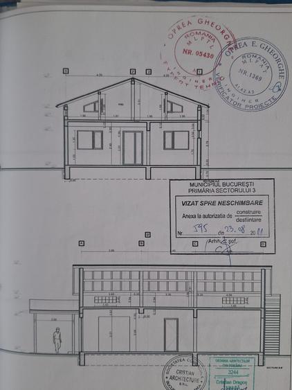 Casă cu 6 camere cu Teren 250 Mp în Industriilor