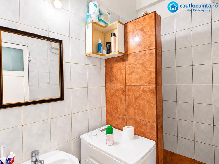 Apartament cu 3 camere decomandat în Unirii