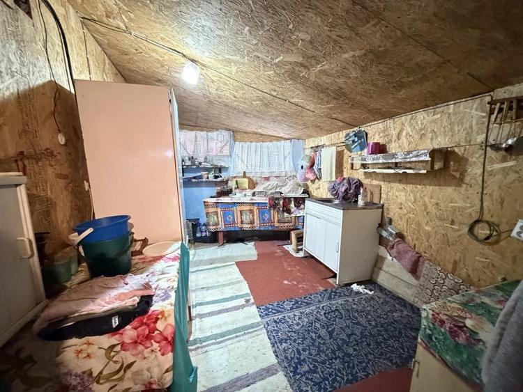 Casă cu Teren 780 Mp în Priboieni