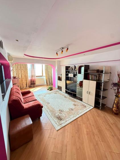 Apartament cu 2 camere decomandat în Ultracentral