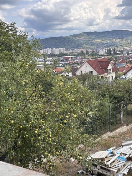 Casă cu 4 camere în Exterior Vest
