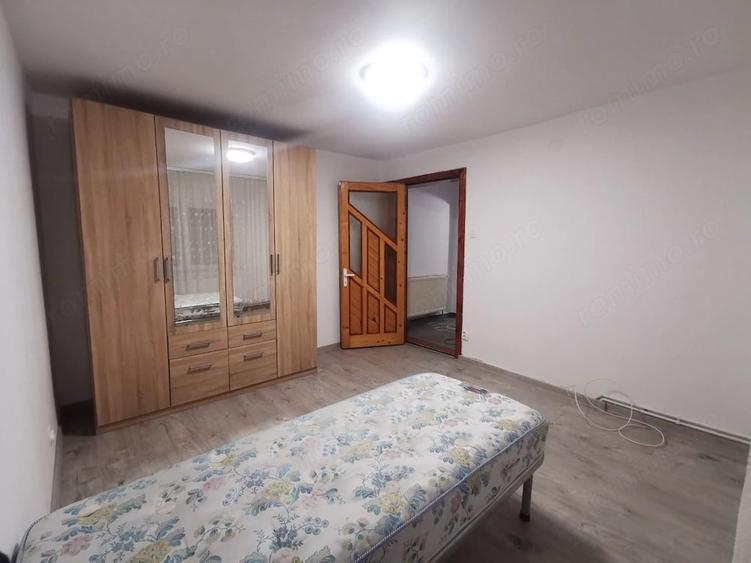 Apartament cu 2 camere decomandat în Movilei