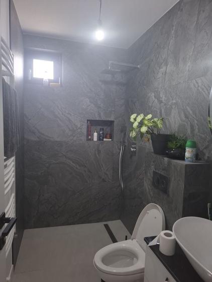Casă cu 3 camere în Nojorid
