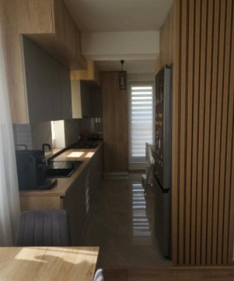 Apartament cu 3 camere semidecomandat în Baciu