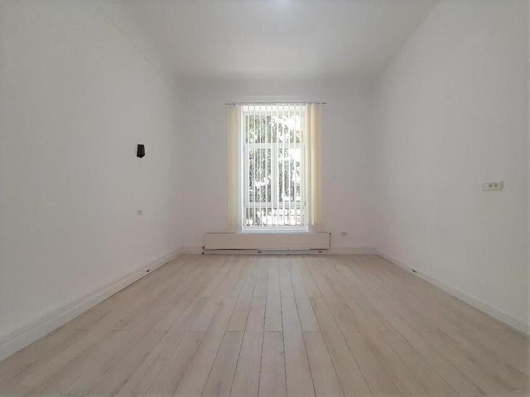 Vanzare|  5 Camere | Ultracentral | 120 mp | Lux| Profitabil | Renovat | - 6