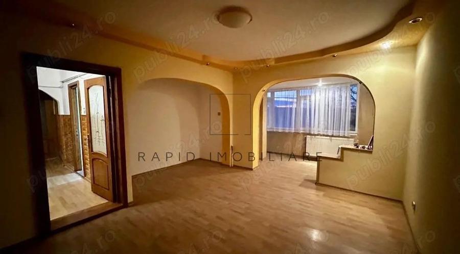 De Vanzare - Ap. 3 Camere - Micro 13B Scoala nr. 38 - 3