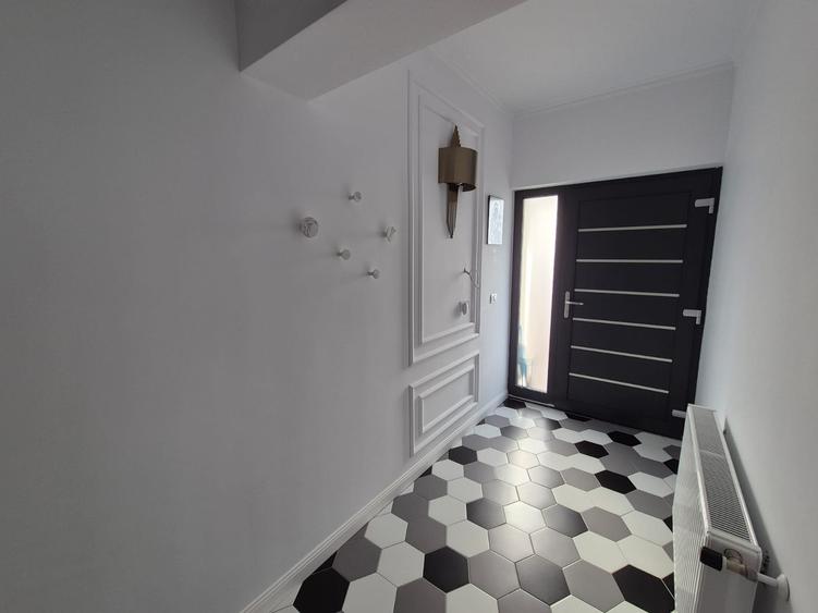 Vila parter, mobilată și utilată, Via Carmina, Arad, comision 0 - 6