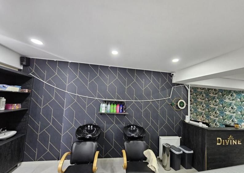 Spatiu comercial, 102 mp, salon de infrumusetare complet ech - 11